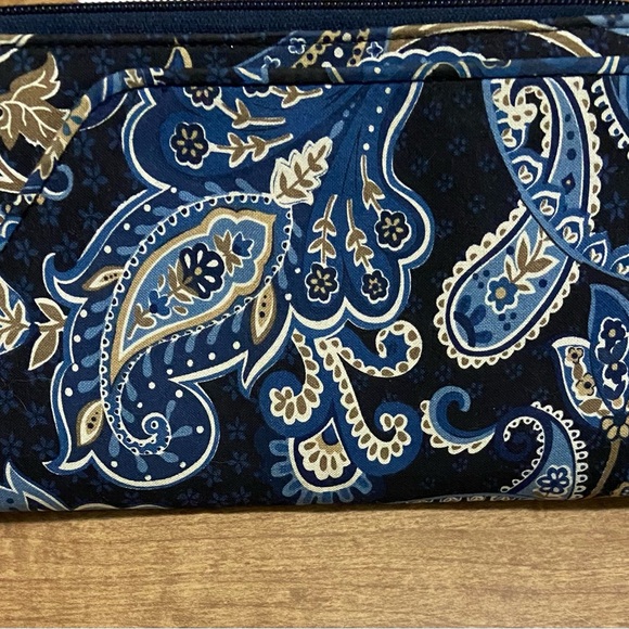 Vera‎ Bradley Windsor Navy Blue Travel Organizer Passport Document Wallet Case - Picture 5 of 10